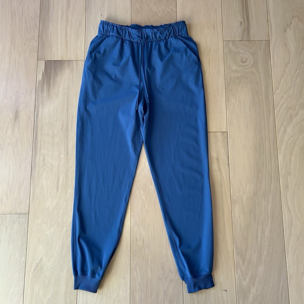 Lululemon Keep Moving Jogger Blue Women’s 6